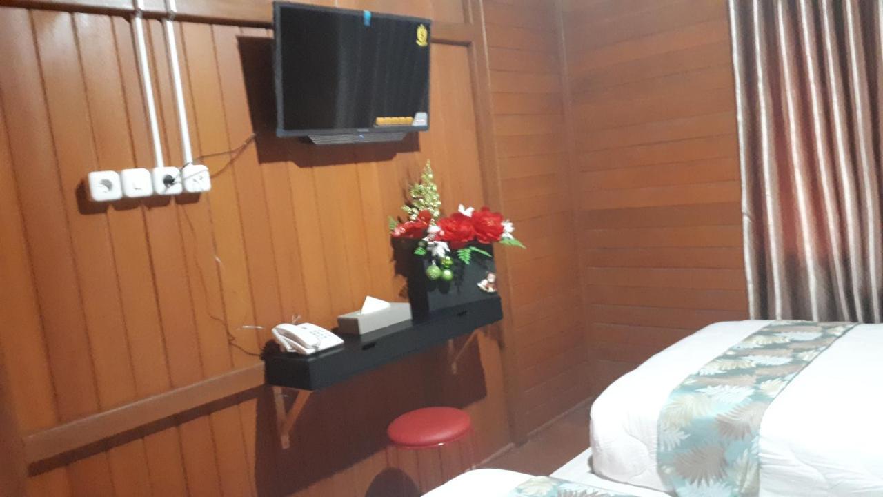 Granada Inn Palu Esterno foto